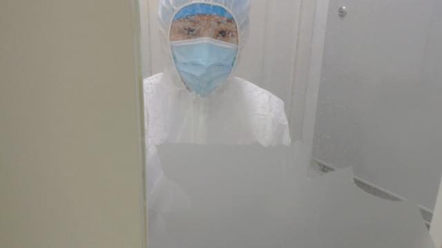 “短兵相接”ICU｜湖北之聲記者直擊武漢肺科醫(yī)院ICU疫情防控戰(zhàn)場(chǎng)